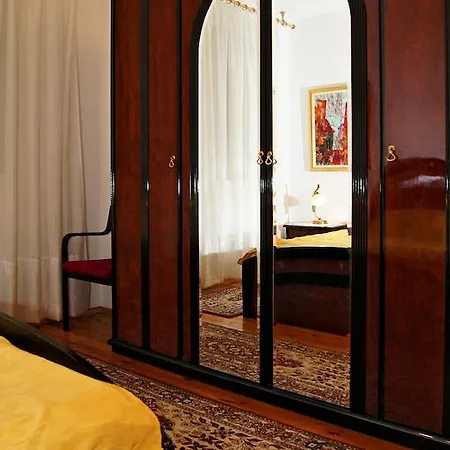 Guest House De Charme Pri Baba Lili * Kjustendil